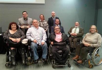 Entrega del Premio cermi.es 2014 a José María Ballesteros