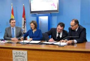 Familia y CERMI Castilla y León firman un acuerdo para flexibilizar el acceso a la Dependencia y ampliar compatibilidad de prestaciones