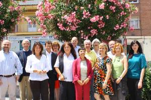Amalia Diéguez (centro) junto a representantes de colectivos de familiares y personas DCA de Europa y el presidente del CERMI, en la última reunión de la Federación Europea de Daño Cerebral celebrada 