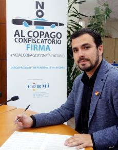 Alberto Garzón se suma a la campaña del CERMI contra el copago confiscatorio