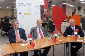 Los tres presidentes españoles que ha tenido el Parlamento Europeo debaten sobre la Europa social