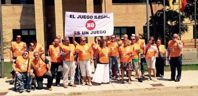 Concentración contra el juego ilegal convocada por el sindicato UTO-UGT en Baleares (Imagen de UTO-UGT)