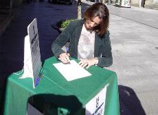La alcaldesa de Lugo se suma a la ILP del CERMI contra el copago en dependencia