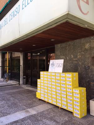 Imagen de las cajas presentadas con las más de 737.000 firmas contra el copago