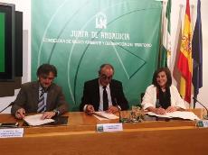 CERMI Andalucía y la Junta renuevan el programa ‘Naturaleza para todos’, que permite el acceso de las personas con discapacidad a espacios naturales protegidos
