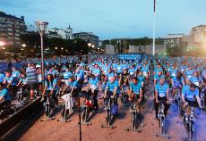 1.200 personas con y sin discapacidad baten el Guinness de Ciclo Indoor