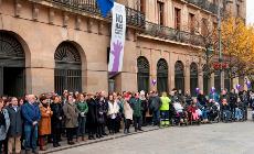 concentración silenciosa del Gobierno de Navarra contra la violencia machista