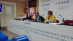 Momento de la mesa política durante el cierre de las jornadas del CERMI por el décimo aniversario de la Ley de Autonomía Personal y Dependencia