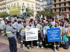 Unas 1.500 personas se concentran en Valencia para reivindicar el derecho al trabajo de las personas con discapacidad