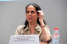 Ana Peláez, Comisionada de Género del CERMI, durante la conferencia