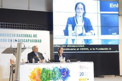 Ana Peláez, vicepresidenta ejecutiva de la Fundación CERMI Mujeres (FCM) durante su intervención en el I Congreso Nacional de Derecho de la Discapacidad