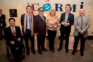 El CERMI premia a Luis Cañón y Maite Lasala por su labor en favor de las personas sordas y con parálisis cerebral, respectivamente