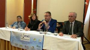 La alcaldesa de Logroño, Cuca Gamarra, asiste en el Parlamento de La Rioja al acto de lectura del manifiesto con motivo del Día Internacional de las Personas con Discapacidad