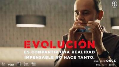 Imagen de la campaña 'Contigo, hacemos de la evolución una revolución'