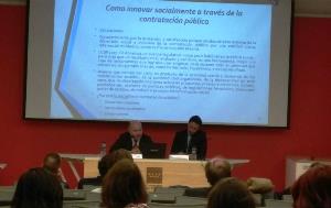 El presidente del CERMI, Luis Cayo Pérez Bueno, en la jornada sobre la nueva Ley de Contratos del Sector Público, organizada por Plena Inclusión Madrid