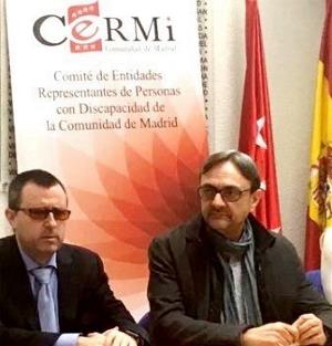 Juan José Cantalejo, coordinador de la Comisión de Accesibilidad de CERMI Comunidad de Madrid con Luis Miguel López, secretario general del CERMI Comunidad de Madrid