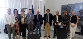 Continúan las reuniones para garantizar los derechos de las personas con discapacidad y de edad avanzada en el repostaje de combustibles y carburantes en Extremadura
