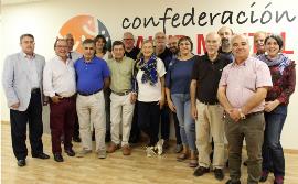 Foto con algunas de las personas que forman la Junta Directiva de Salud Mental España 
