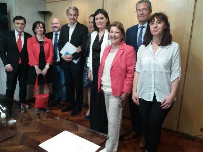 Reunión de la Fundación CERMI Mujeres con la nueva ministra de Sanidad, Consumo y Bienestar Social, Carmen Montón
