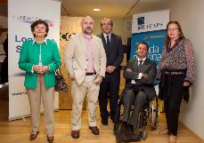 FEAPS inaugura en Madrid la exposición itinerante “Con otra mirada”, con presencia del CERMI