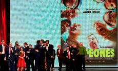 Imagen de RTVE en el momento en que se entrega el Premio Goya a la mejor película a Campeones