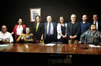 El Servicio Extremeño de Salud y CERMI Extremadura profundizan en la atención a las personas con discapacidad