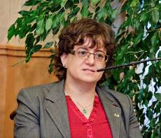 Marta Valencia, presidenta de la Comisión de la Mujer del CERMI Aragón
