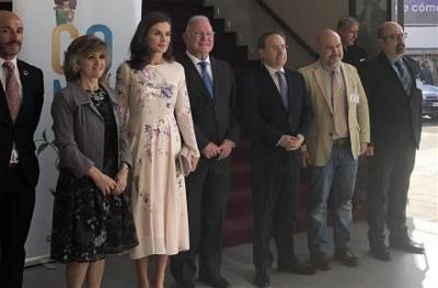 La reina Letizia con Salud Mental España en el Día Mundial de la Salud