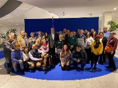 Los ganadores del VIII concurso de pintura y escultura 'Trazos de Igualdad' del CERMI-Aragón, muy satisfechos con su visita al Parlamento Europeo