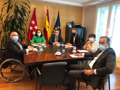 Momento de la reunión de CERMI Comunidad de Madrid con el consejero de Presidencia, Justicia e Interior