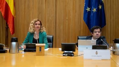 Meritxell Batet, presidenta del Congreso de los Diputados, junto a Jesús Martín Blanco, director del Real Patronato sobre Discapacidad y director general de Derechos de las Personas con Discapacidad