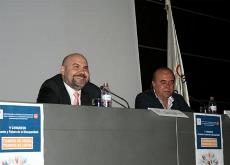 Luis Cayo Pérez Bueno, presidente del CERMI, en la conferencia inaugural del V Congreso de COCEMFE Comunidad Valenciana