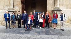 CERMI Mujeres exhibe en León la exposición fotográfica que muestra el impacto de la pandemia en mujeres mayores con discapacidad institucionalizadas	