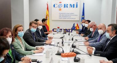 Reunión de trabajo de Alberto Núñez Feijóo con el CERMI