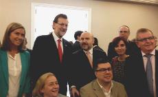 Representantes del CERMI, con Mariano Rajoy y Ana Mato