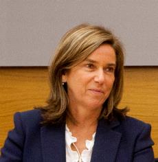 Ana Mato, ministra de Sanidad, Servicios Sociales e Igualdad