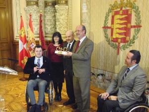 El Plan Municipal de Accesibilidad del Ayto. de Valladolid recibe el Premio Cermi.es 2013