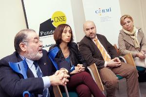 Reunión en la Fundación CNSE entre el CERMI y Elena Valenciano