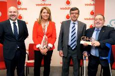 COCEMFE y Fundación Vodafone España reciben el Premio Cermi.es a la Mejor Acción en beneficio de las mujeres con discapacidad