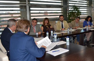 Fomento consensúa la nueva Ley de Accesibilidad de Extremadura con el CERMI Extremadura
