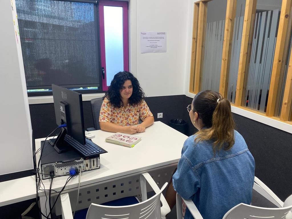 Treinta mujeres del rural participan en un programa de empoderamiento en Pontevedra