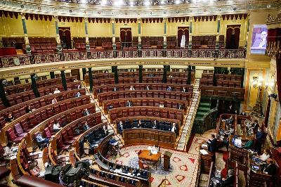 Congreso de los Diputados casi vacío en tiempo de pandemia