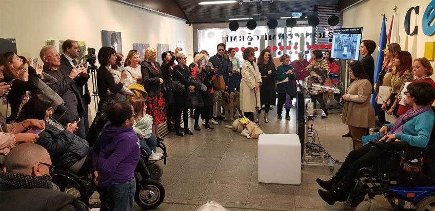 Imagen durante el acto celebrado por CERMI Mujeres con la lectura del manifiesto del Día de la mujer