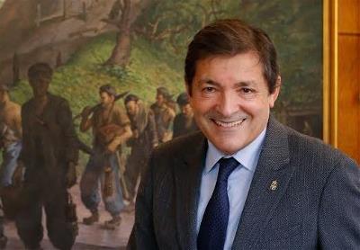 Javier Fernández, presidente del Principado de Asturias