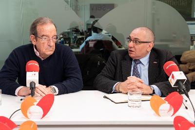 Paulino Azúa, presidente de la de la Comisión de Cooperación e Innovación Asociativa del CERMI, junto a Óscar Moral, presidente de CERMI Comunidad de Madrid