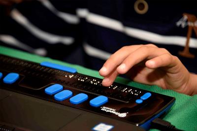 Braille incorporado a nuevas tecnologías.