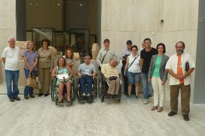 Visita del CERMI al Museo Arqueológico Nacional