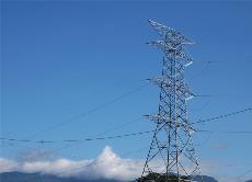 Detalle de una torre de electricidad