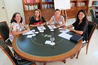 Reunión con la consejera Cristina Valido.