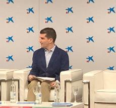 David Martínez Menayo de ponente en unas jornadas de Dircom de La Caixa